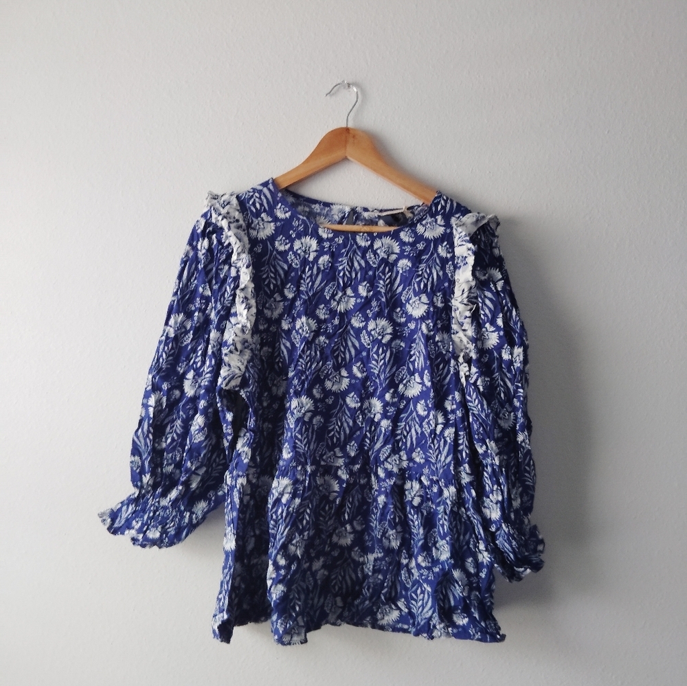 Universal Thread Navy Floral Blouse - Picture 3 of 6